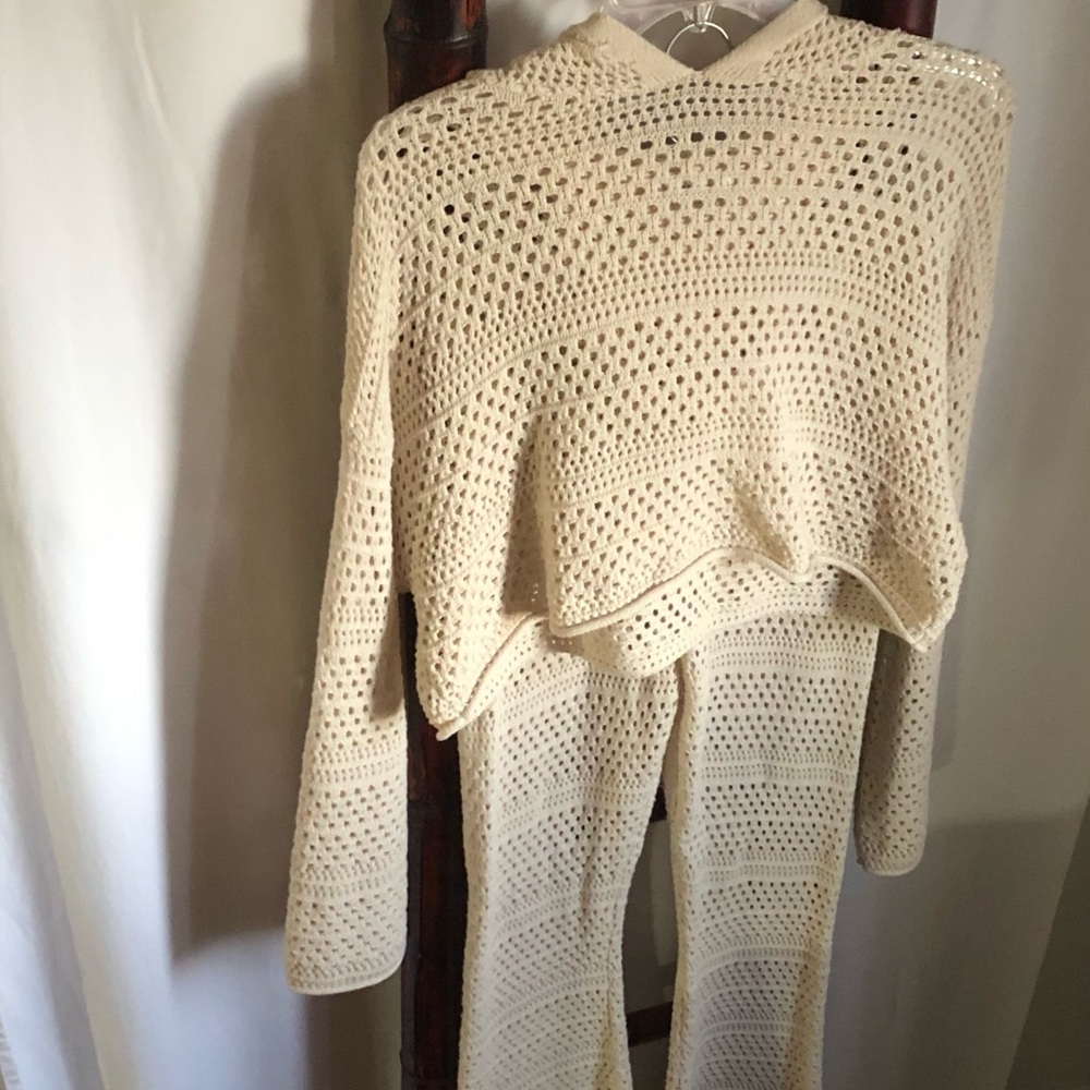 Cream 70’s styled Knit Women's sweater and pants set.